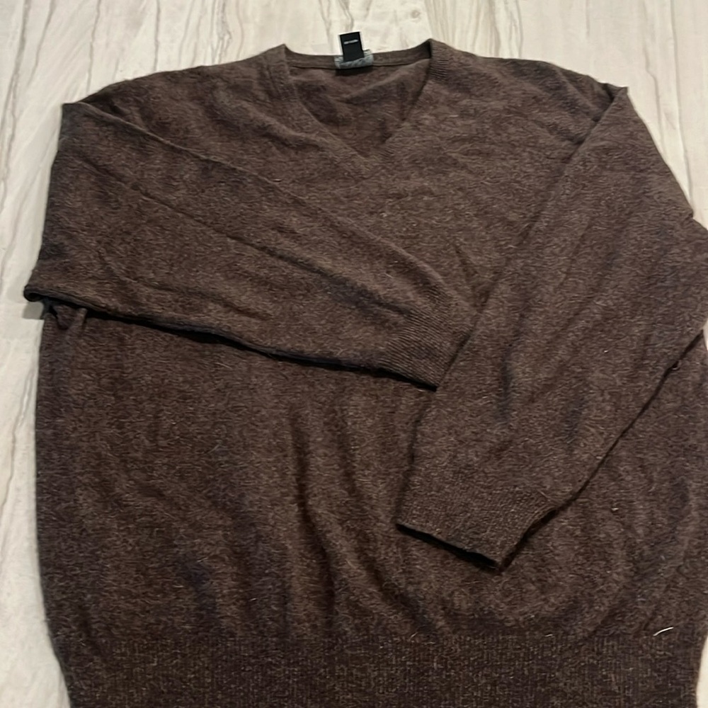 Brown cashmere sweater
